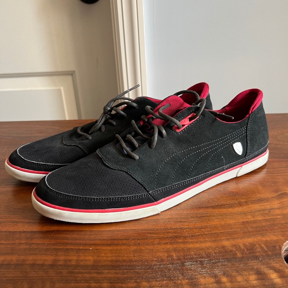 Ferrari / Puma Sneakers